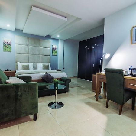 Tranquil Mews Hotel Jabi Exterior photo