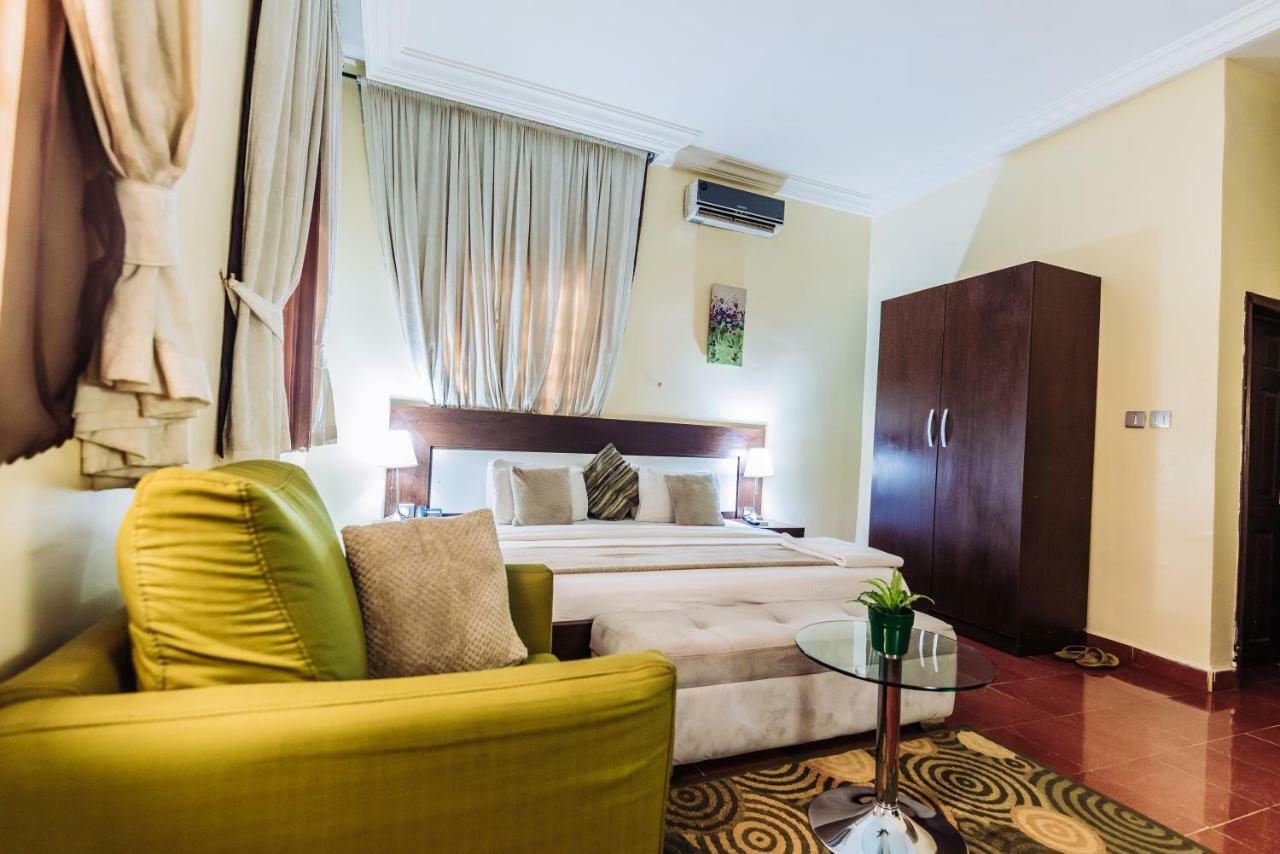 Tranquil Mews Hotel Jabi Exterior photo